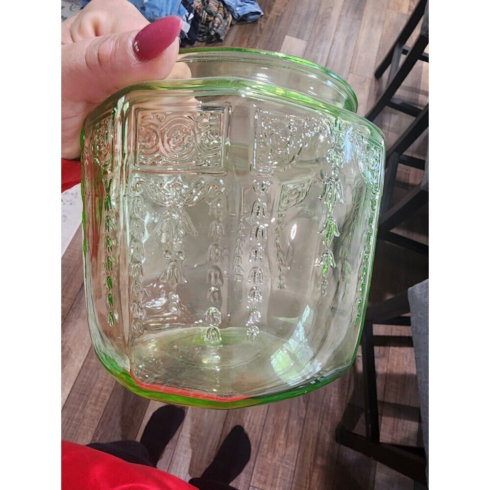 VTG 1930s Green Princess Biscuit Cookie Jar No Lid Uranium Glass - Picture 7 of 7